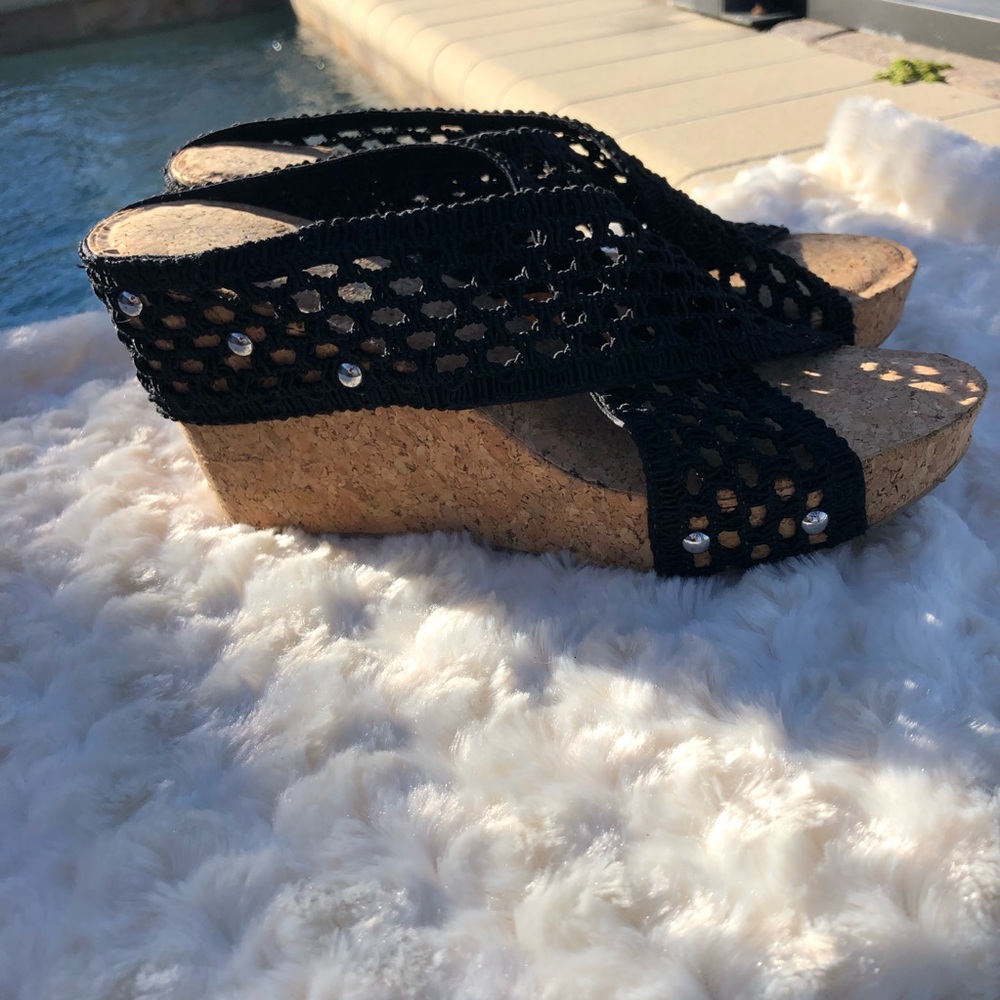 Versona | Stretchy Crochet Black Platform Wedges - Picture 2 of 7